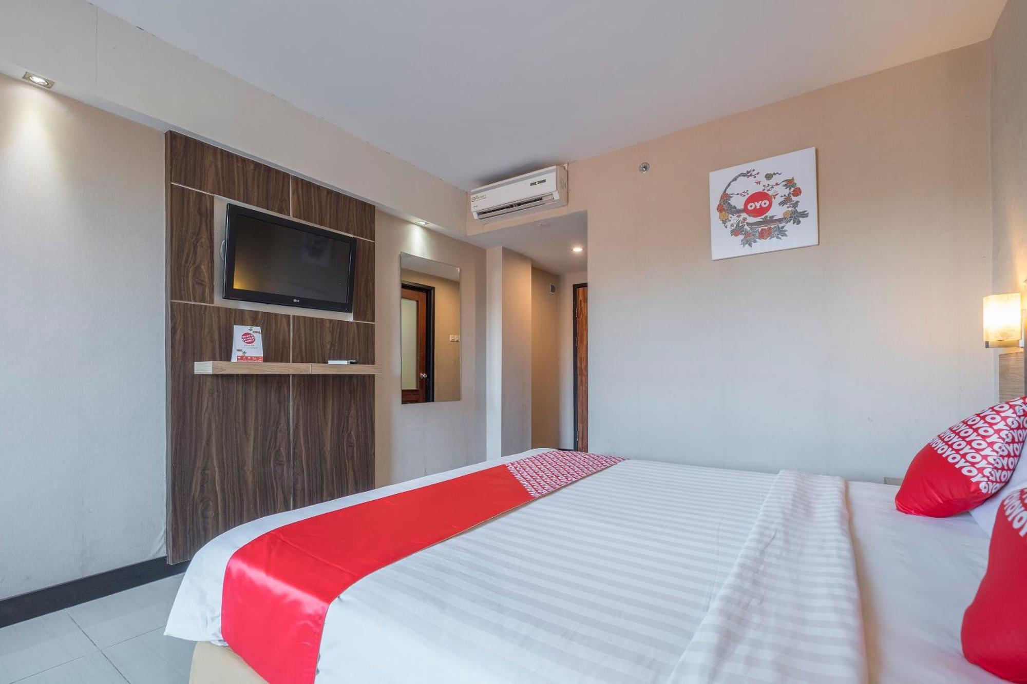 Oyo 1081 Allson City Hotel Makassar Eksteriør bilde