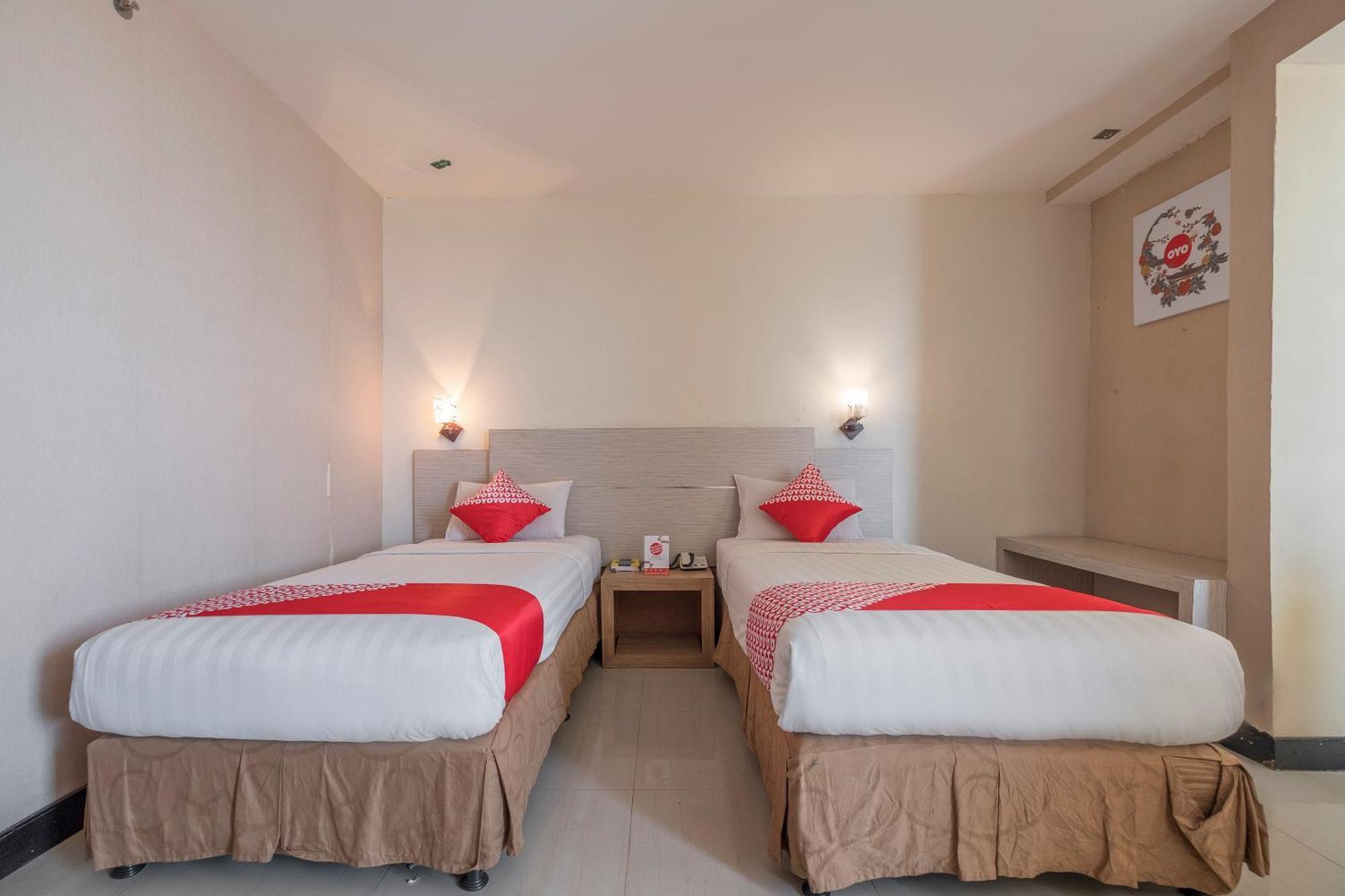 Oyo 1081 Allson City Hotel Makassar Eksteriør bilde